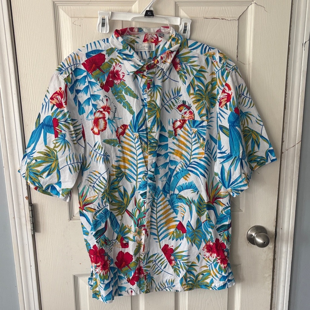Men’s Hawaiian Floral SS shirt. Size XXL